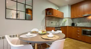 UP ROOMS BANYOLES - Image 5