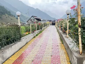 Hotel Sonamarg Glacier - Image 4