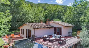 Villa i Toscana med Pool og Bakkesyn - Image 4