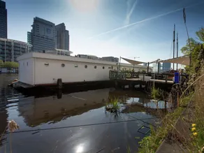 Beautiful Amstel houseboat - Image 5