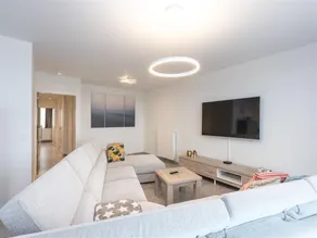 Apartment by the Beach with Panoramic Views - Image 2