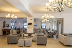 Olympic Hotel Santorini - Image 5