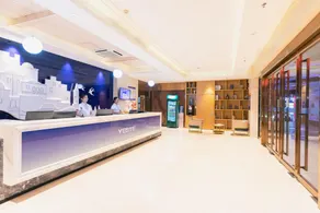 Yeste Hotel Yulin Yuzhou District Government Shizijie Jinmao - Image 2