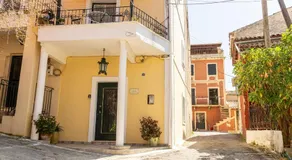 Nina's Traditional House By Estia - Image 4