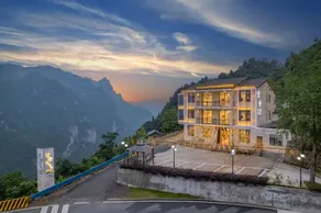 Forest Breeze · Yunshe Homestay (Three Gorges Family Scenic Area Branch) - Image 3