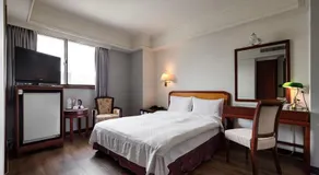 Moonlight Hotel - Image 2