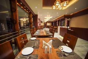 Hotel Central Plaza - Image 2