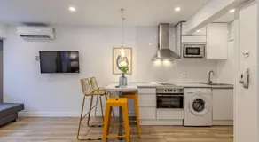 Bright and Fantastic Studio - Apartment Embajadores A - Image 4