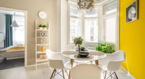 BpR Lavish Suite in Budapest Downtown - Image 2