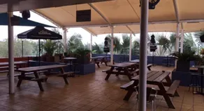 Overlander Hotel - Image 4