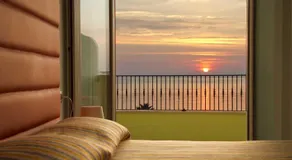Hotel La Maestra - Image 2