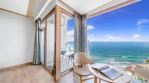 Gangneung Four Season Hotel and Pension - Image 4