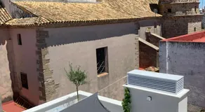 San Lorenzo Apartamentos y Suites - Image 5