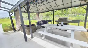 Air Conditioned! Paradise Park Brand new 2-bedroom Suite - Image 5