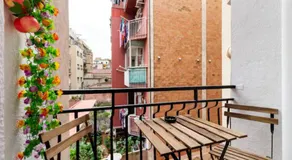 Stay U-nique Apartments La Bordeta - Image 4