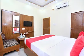 OYO 23101 Hotel Amarpali - Image 2