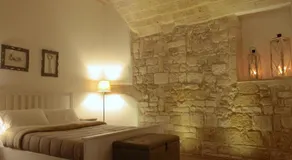 DeShome Guest House - Image 2