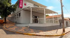 Hotel Euro Suite Santa Rita do Passa Quatro - Image 5