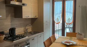 LA CASA DI PUCCI nel borgo affrescato di PARLASCO - Image 5