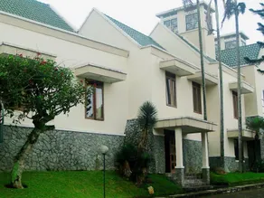 Bumi Ciherang Hotel - Image 4