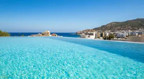 Aphrodite Luxury Studios & Apartments - Image 5