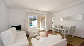 Marieta Bajos - Image 2