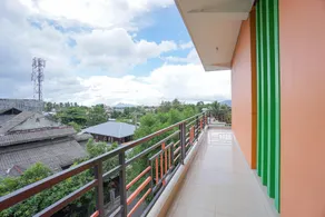 OYO 2639 Oxy Townhouse - Image 4