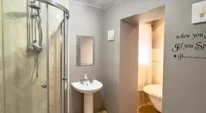 Prelude Guesthouse, Brigsley Grimsby - Image 2