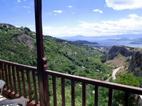 Apostolias Mansion in Makrinitsa - Image 2