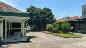 Hotel Pasuruan - Image 5