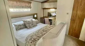 Hartland Lodge - White Cross Bay Holiday Park - Image 2