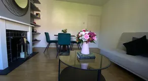 London Waterloo Apartment - Image 4