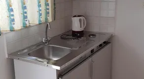 Mikes Apartment - Image 5