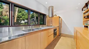 Moonshine Beach Shack by Discover Stradbroke - Image 5