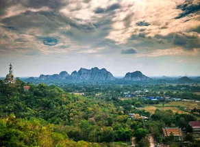 Ban Sabai Chai Khao (A Cozy Secret Place) - Image 2