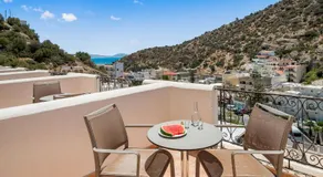 Glaros Hotel Apartment - Image 5