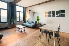 Spacious riverside apartment for 9 - Image 3