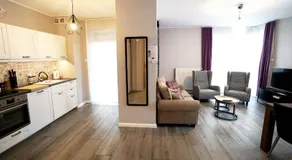 CCH Elephant Apartments - Image 2