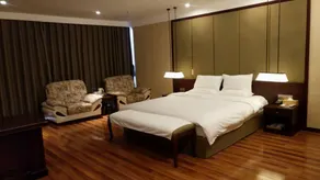 Starway Hotel Hengshui Jinshan International hotel - Image 2