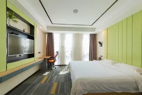 Mi·Selected Chain Hotel (Renxin International Plaza Branch) - Image 4