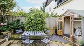 Rushmoor Cottage - Image 5
