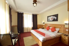 OYO Hotel Golden Meadows - Image 2