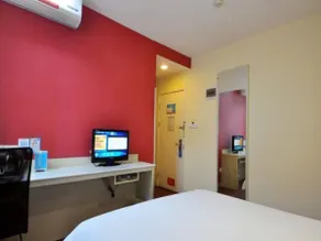 Hanting Hotel Changsha Wuyi Square Yingbin Road Metro Station - Image 4