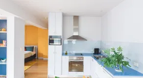 Rhyll Haven Luxury Getaway Apartments - Image 4