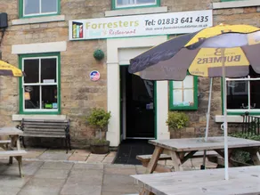 Forresters Bar & French Restaurant with Rooms - Image 4