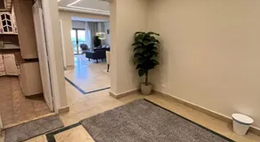 Lovely 4BR with direct nile view - Image 4