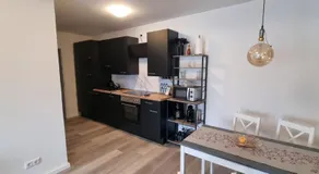 Modern Renovated Apartment in Jena Burgau - Image 2