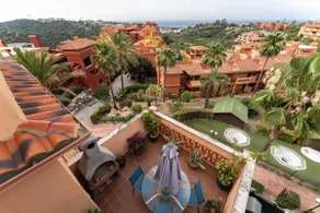 Seaview Penthouse Reserva de Marbella - Image 4