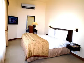 Dreamworld Resort, Hotel & Golf Course - Image 2