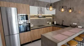 Courtyard Luxury Suites “ APOSTOLOS” - Image 2